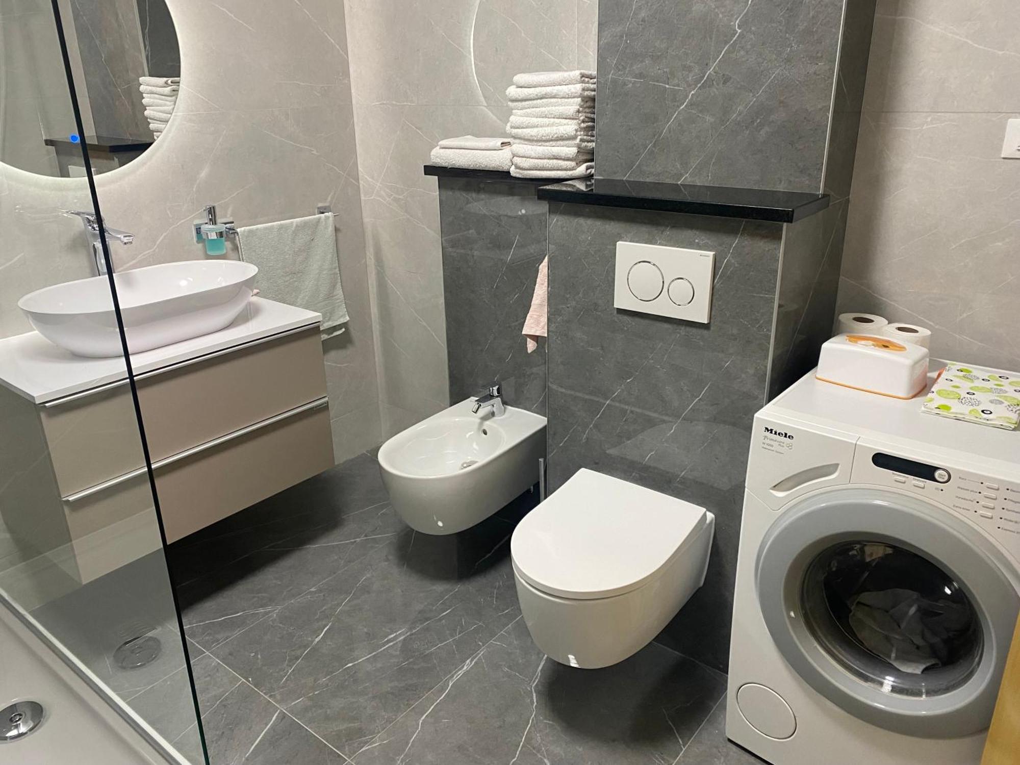 Apartman "Lara" Плоче Екстериор снимка